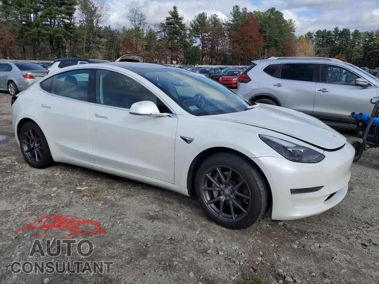 TESLA MODEL 3 2020 - 5YJ3E1EB5LF717532