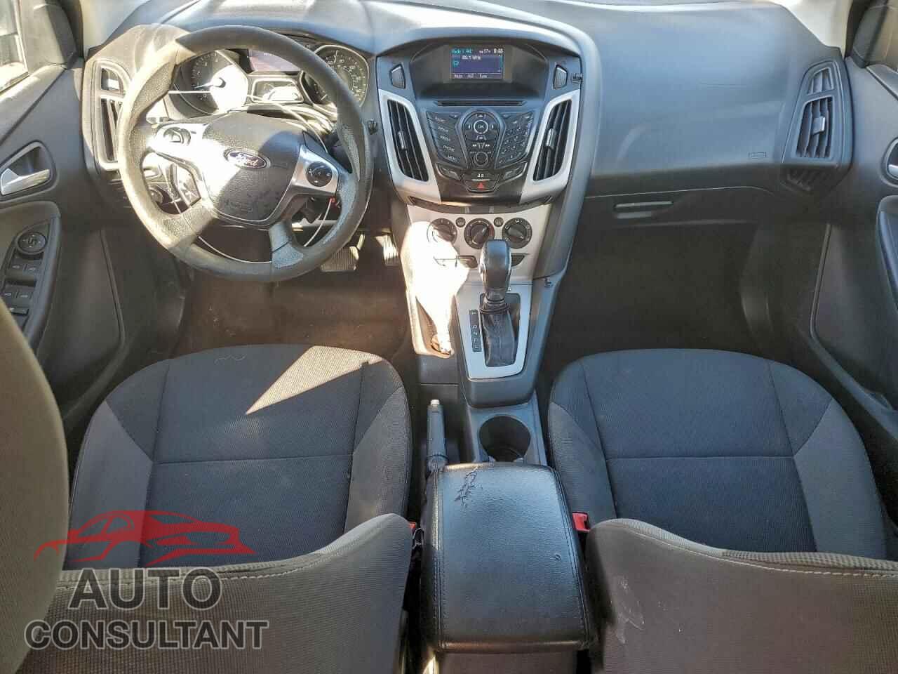 FORD FOCUS 2014 - 1FADP3K28EL210080