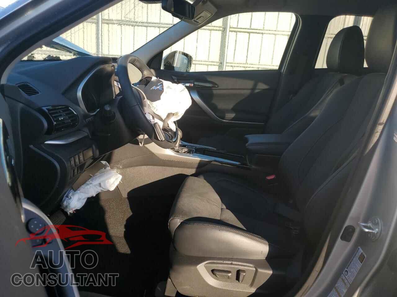 MITSUBISHI ECLIPSE 2025 - JA4ATWAA8SZ045041