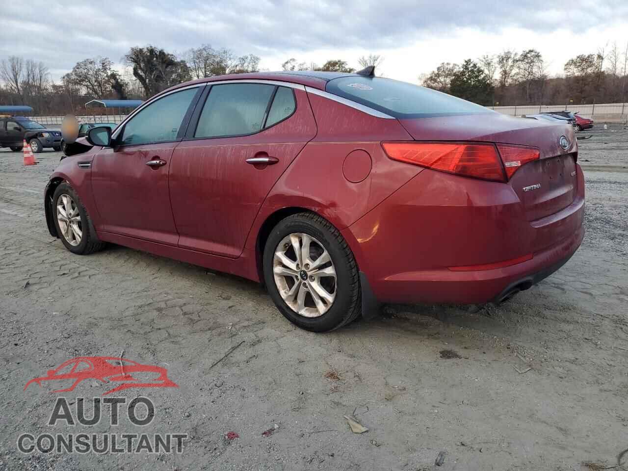 KIA OPTIMA 2011 - KNAGN4A77B5100702