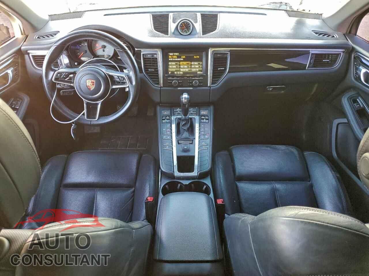 PORSCHE MACAN 2016 - WP1AB2A58GLB43354