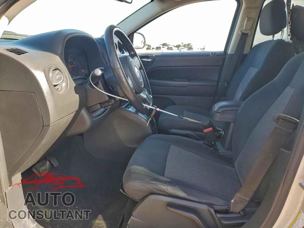JEEP COMPASS 2012 - 1C4NJCEB0CD601842