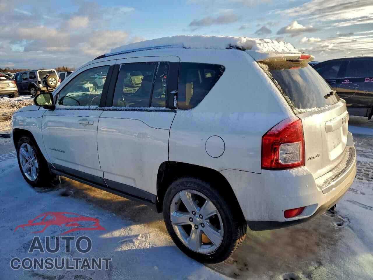 JEEP COMPASS 2011 - 1J4NF5FB2BD235340