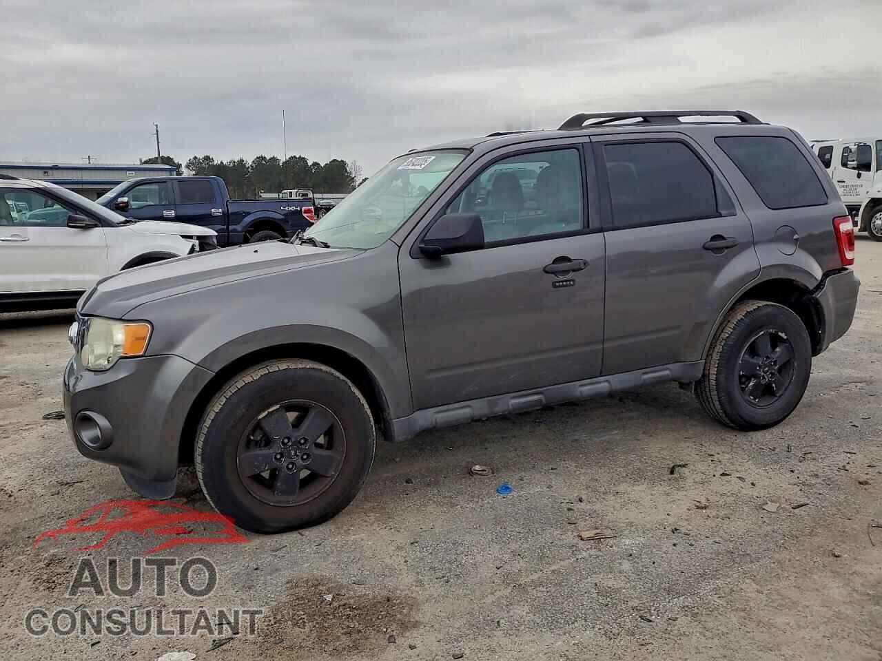 FORD ESCAPE 2011 - 1FMCU9DG2BKA20010