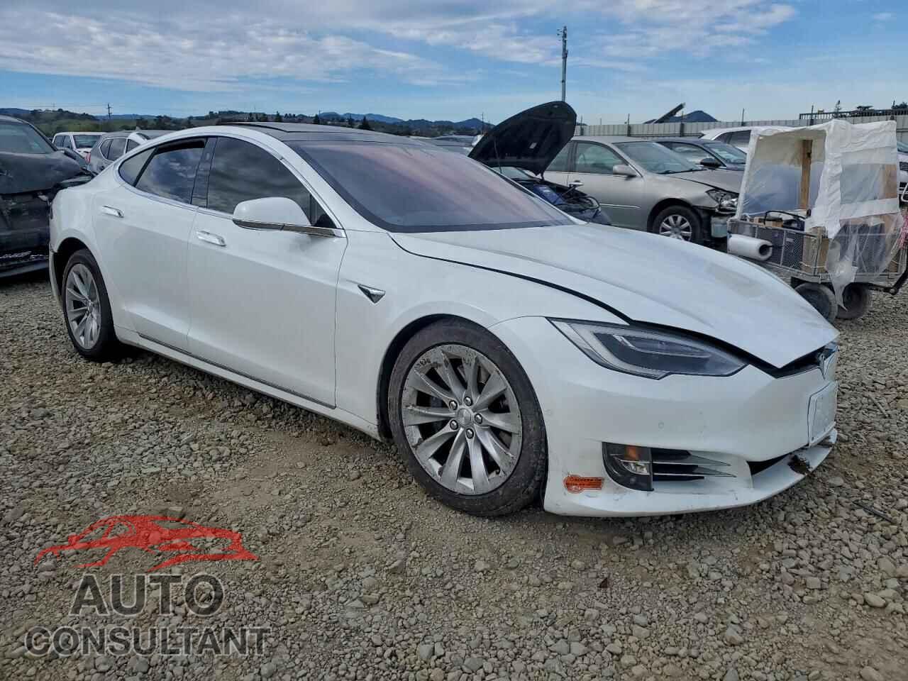 TESLA MODEL S 2017 - 5YJSA1E28HF200482