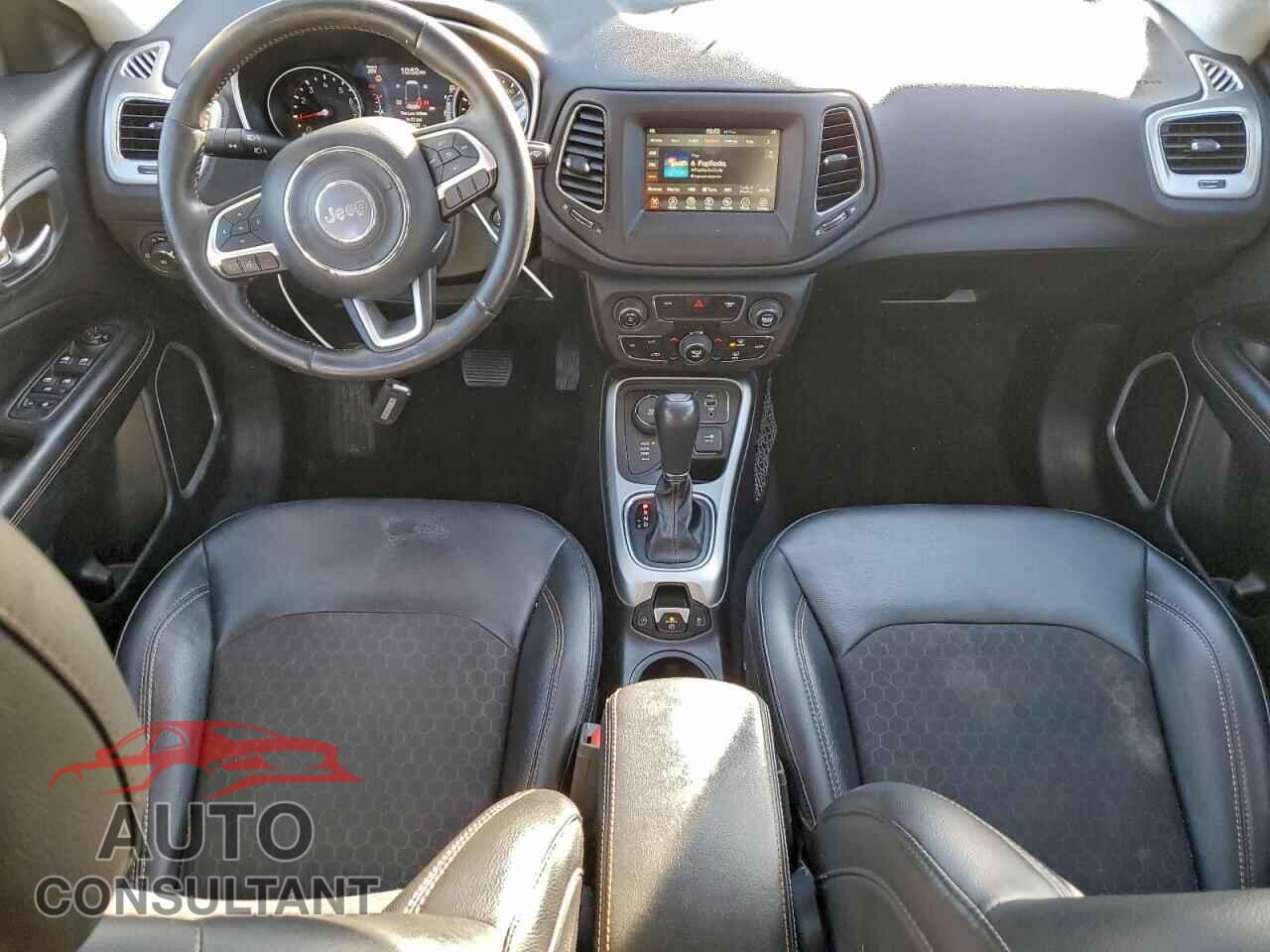 JEEP COMPASS 2019 - 3C4NJDBBXKT598631