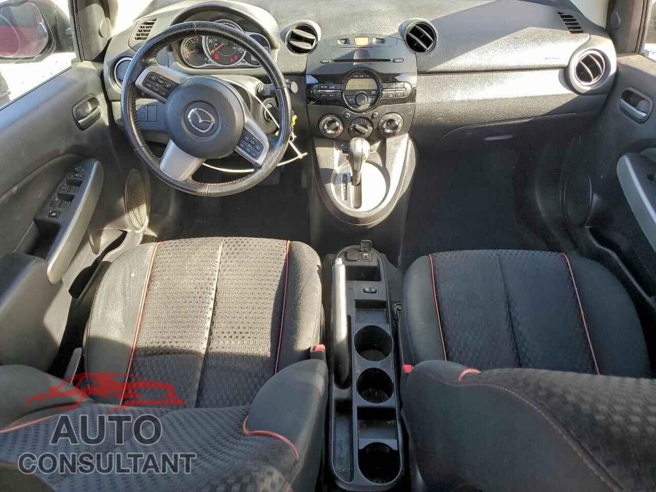 MAZDA 2 2014 - JM1DE1LY2E0173942