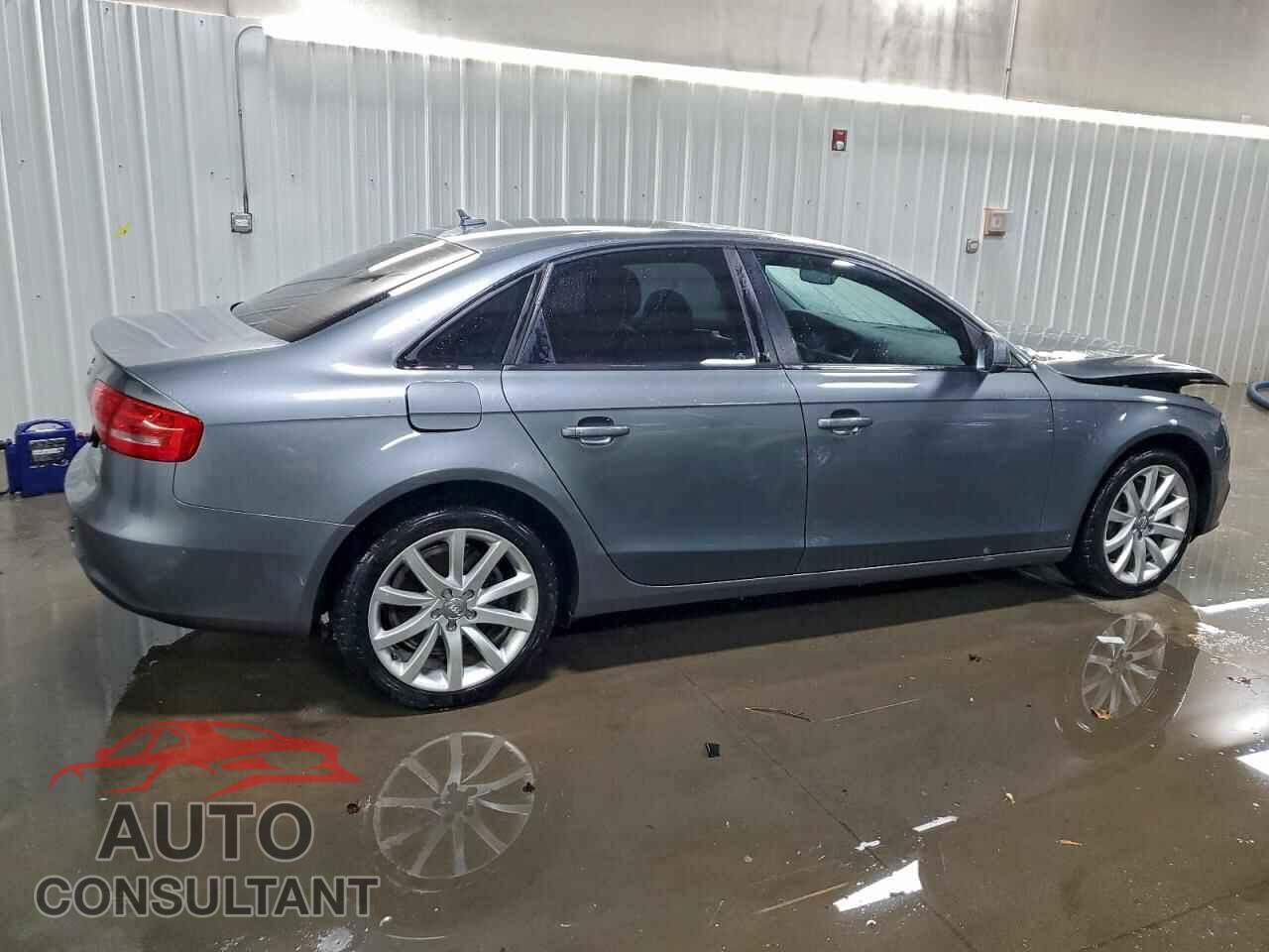 AUDI A4 2013 - WAUAFAFL7DN042679