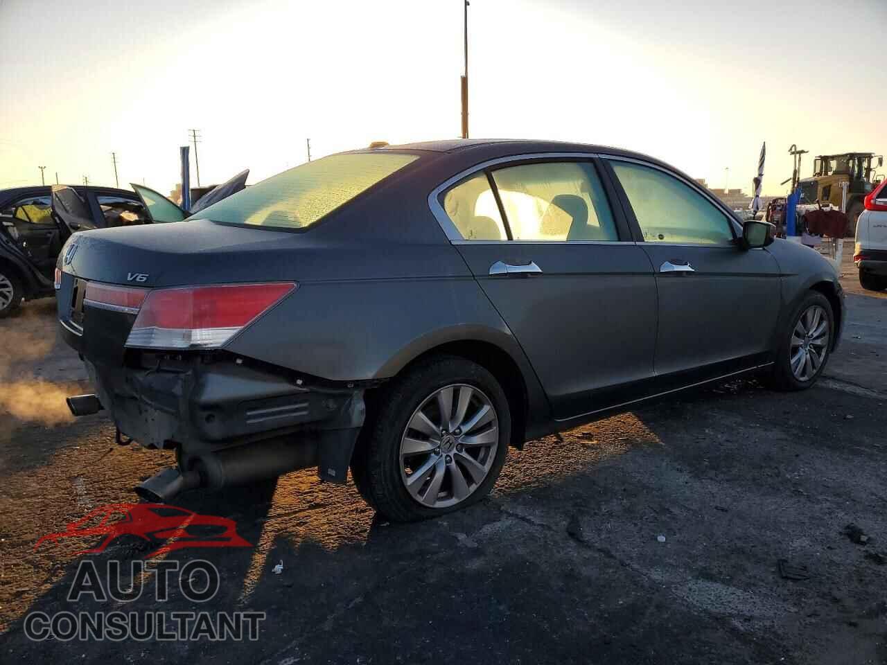 HONDA ACCORD 2012 - 1HGCP3F8XCA016357