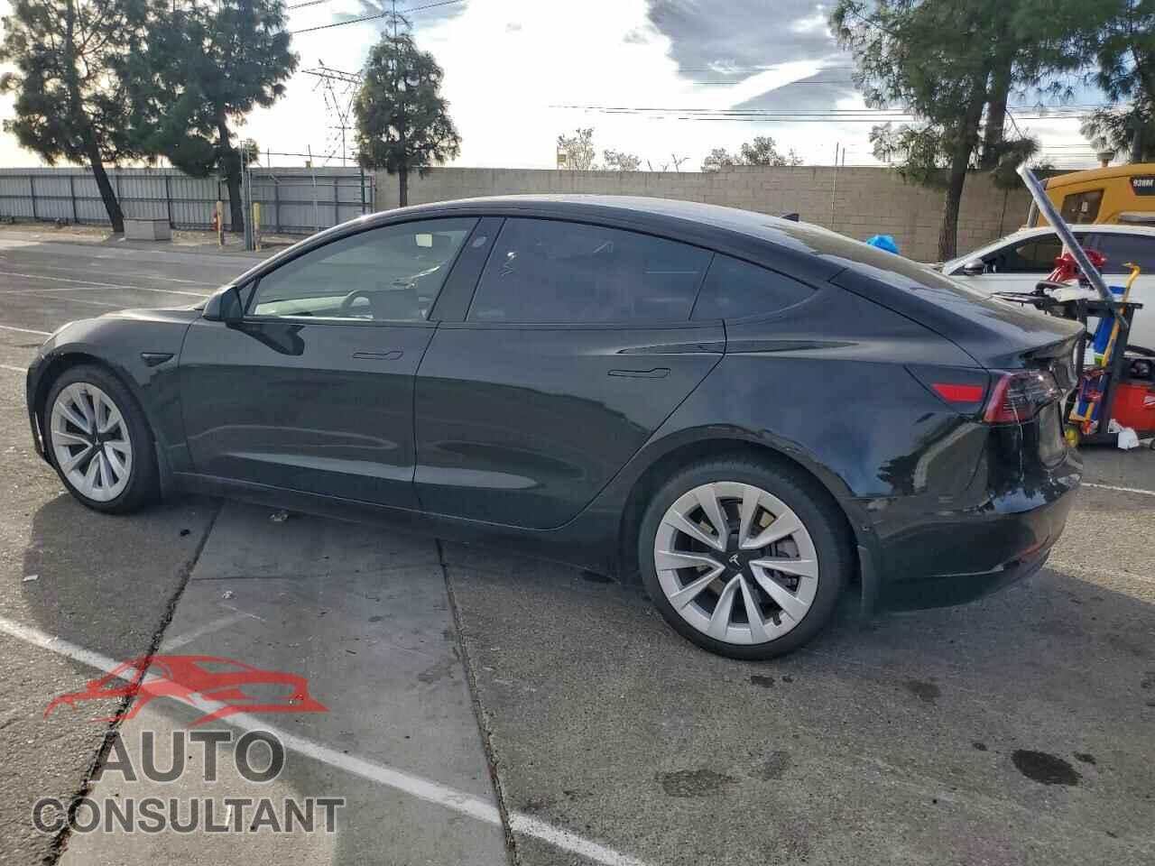 TESLA MODEL 3 2022 - 5YJ3E1EA2NF373569