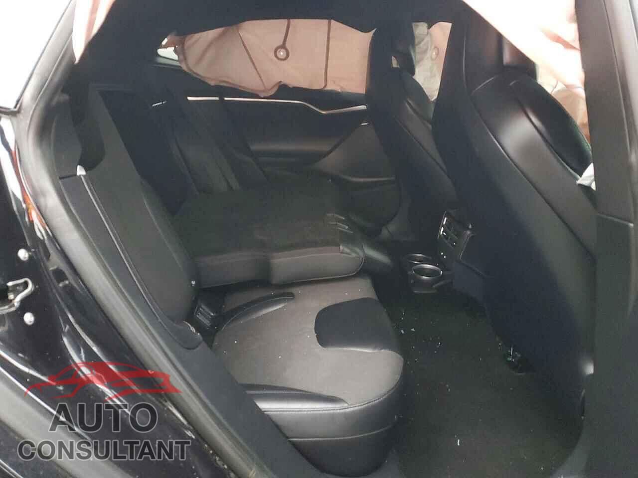 TESLA MODEL S 2017 - 5YJSA1E4XHF206771