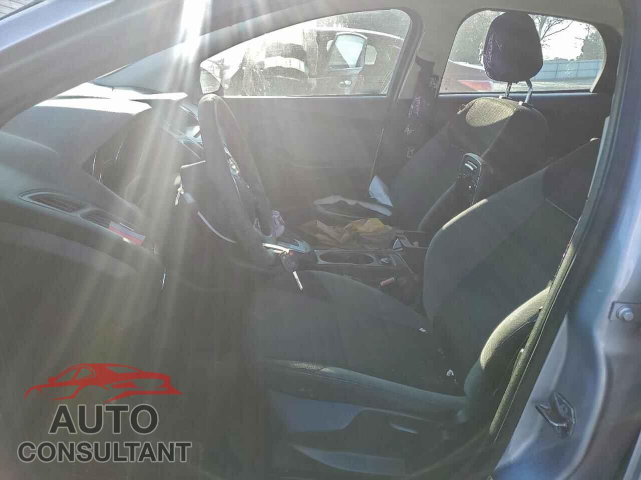 FORD FOCUS 2012 - 1FAHP3F2XCL337633