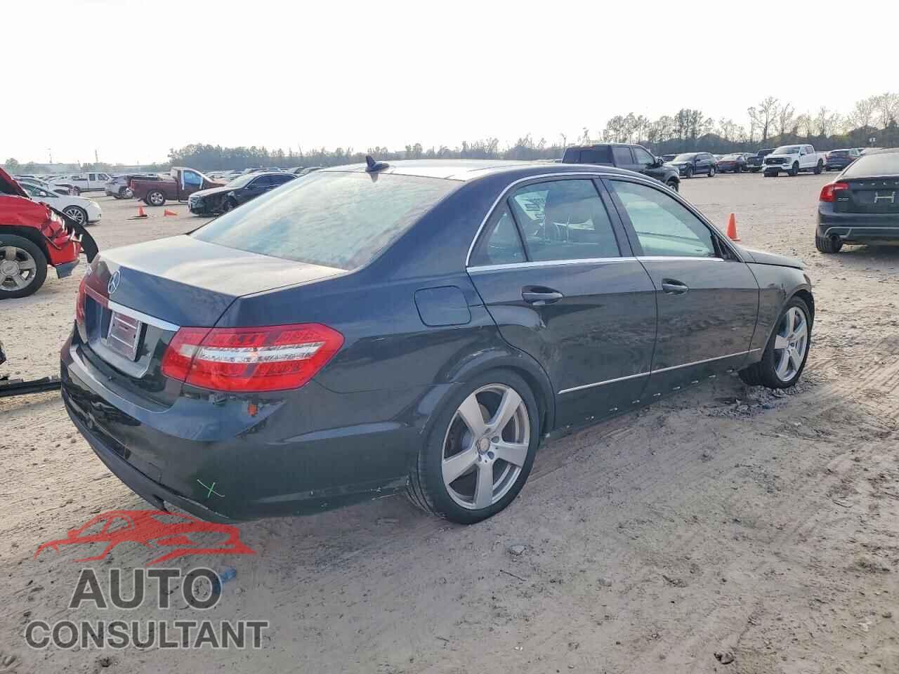 MERCEDES-BENZ E-CLASS 2011 - WDDHF5GB8BA288357