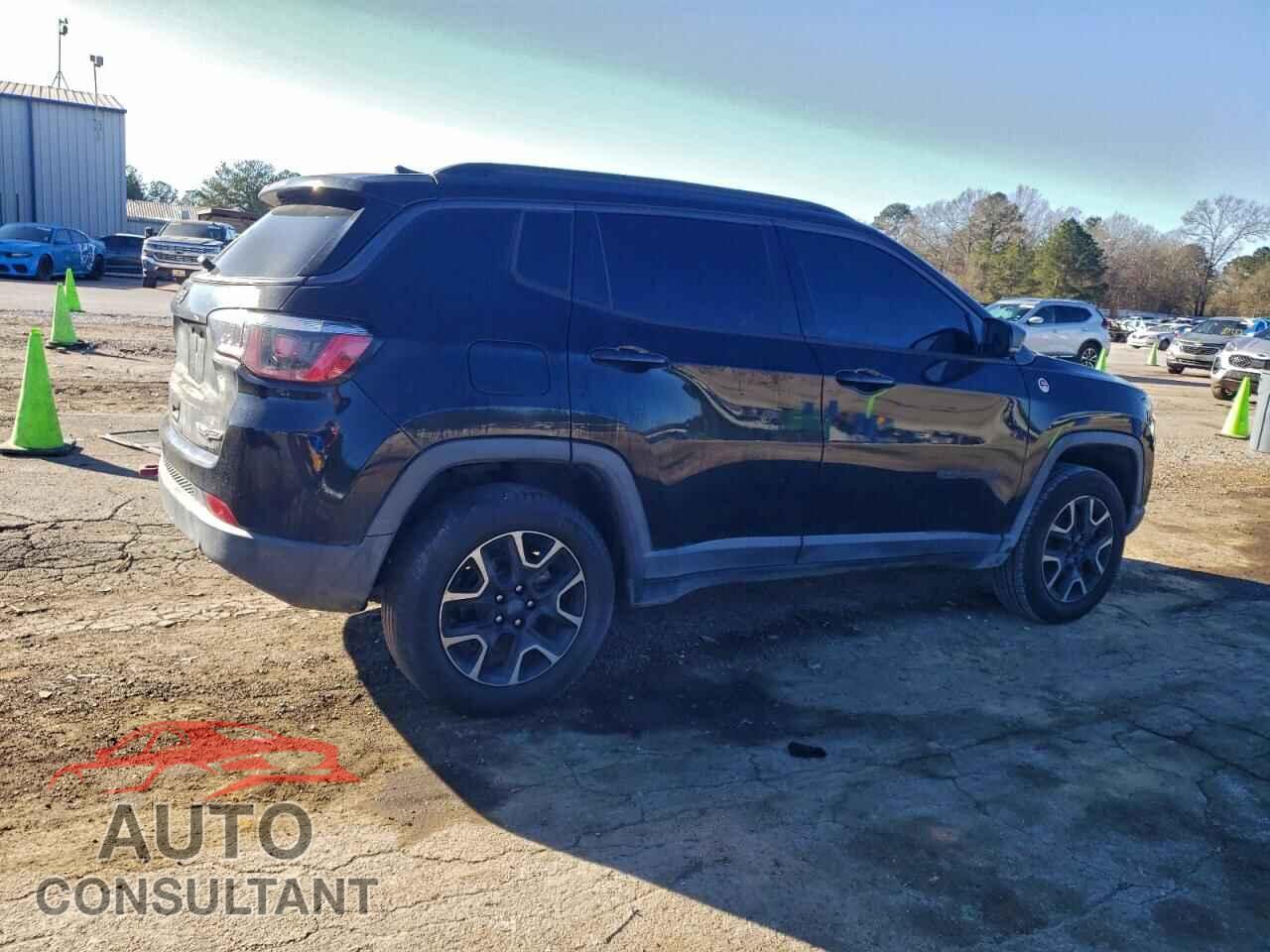 JEEP COMPASS 2019 - 3C4NJDDB4KT688399