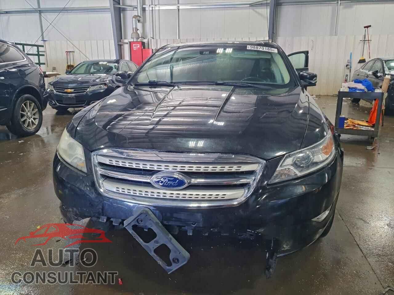 FORD TAURUS 2010 - 1FAHP2KTXAG138404