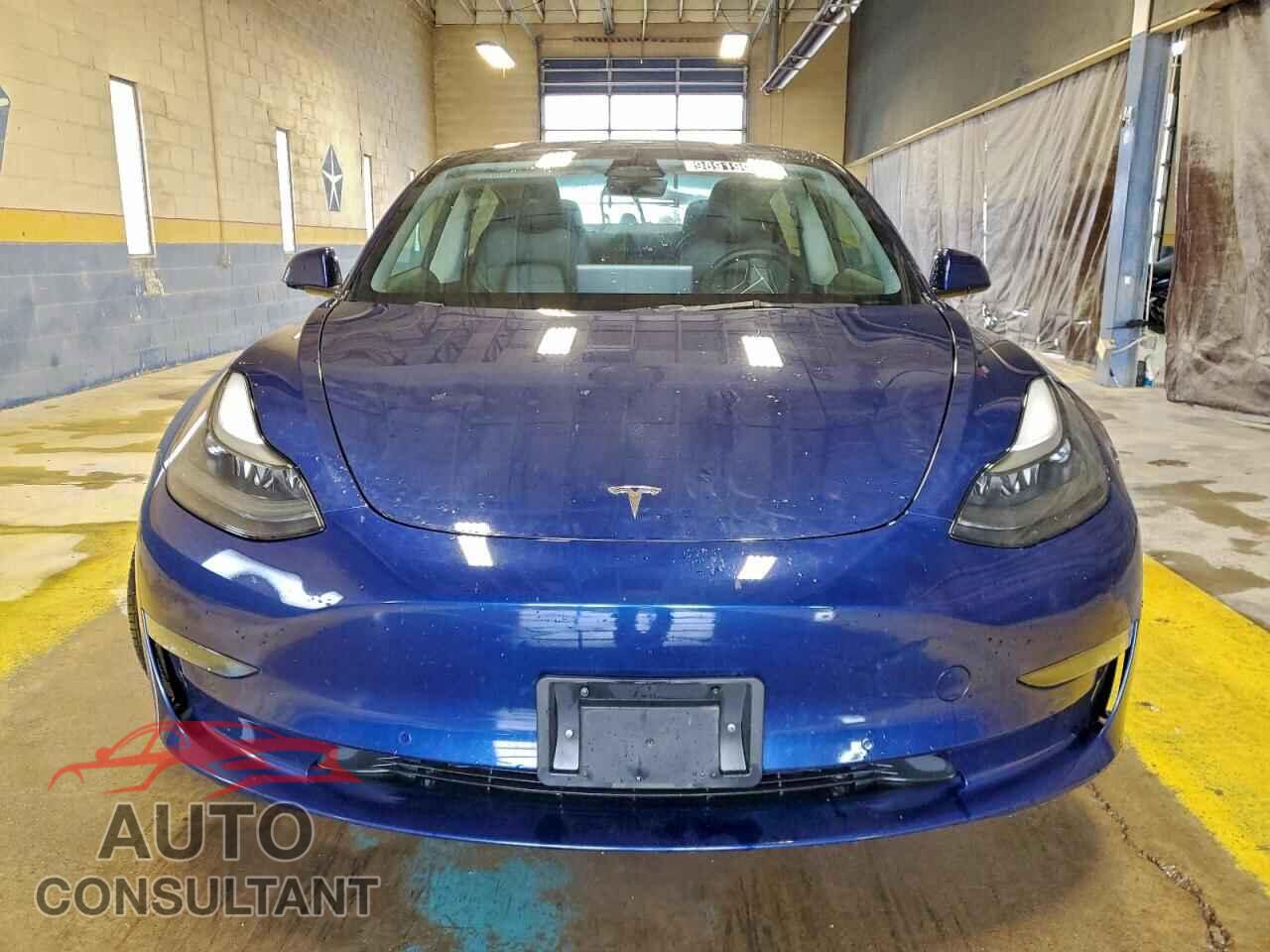 TESLA MODEL 3 2022 - 5YJ3E1EB3NF305015