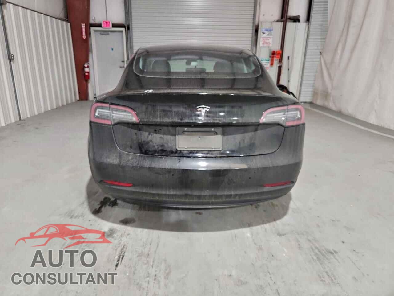 TESLA MODEL 3 2023 - 5YJ3E1EA9PF438002