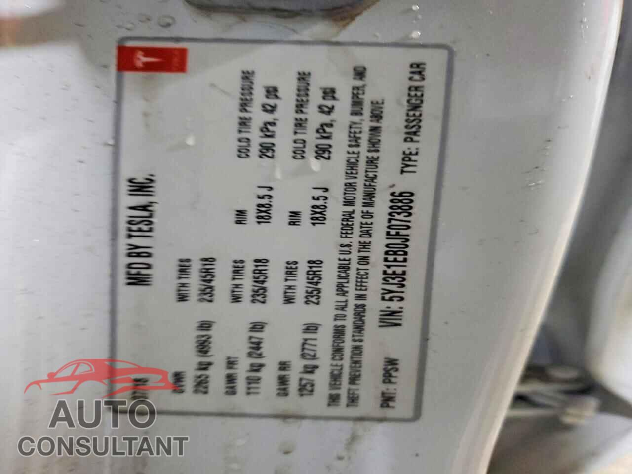 TESLA MODEL 3 2018 - 5YJ3E1EB0JF073886