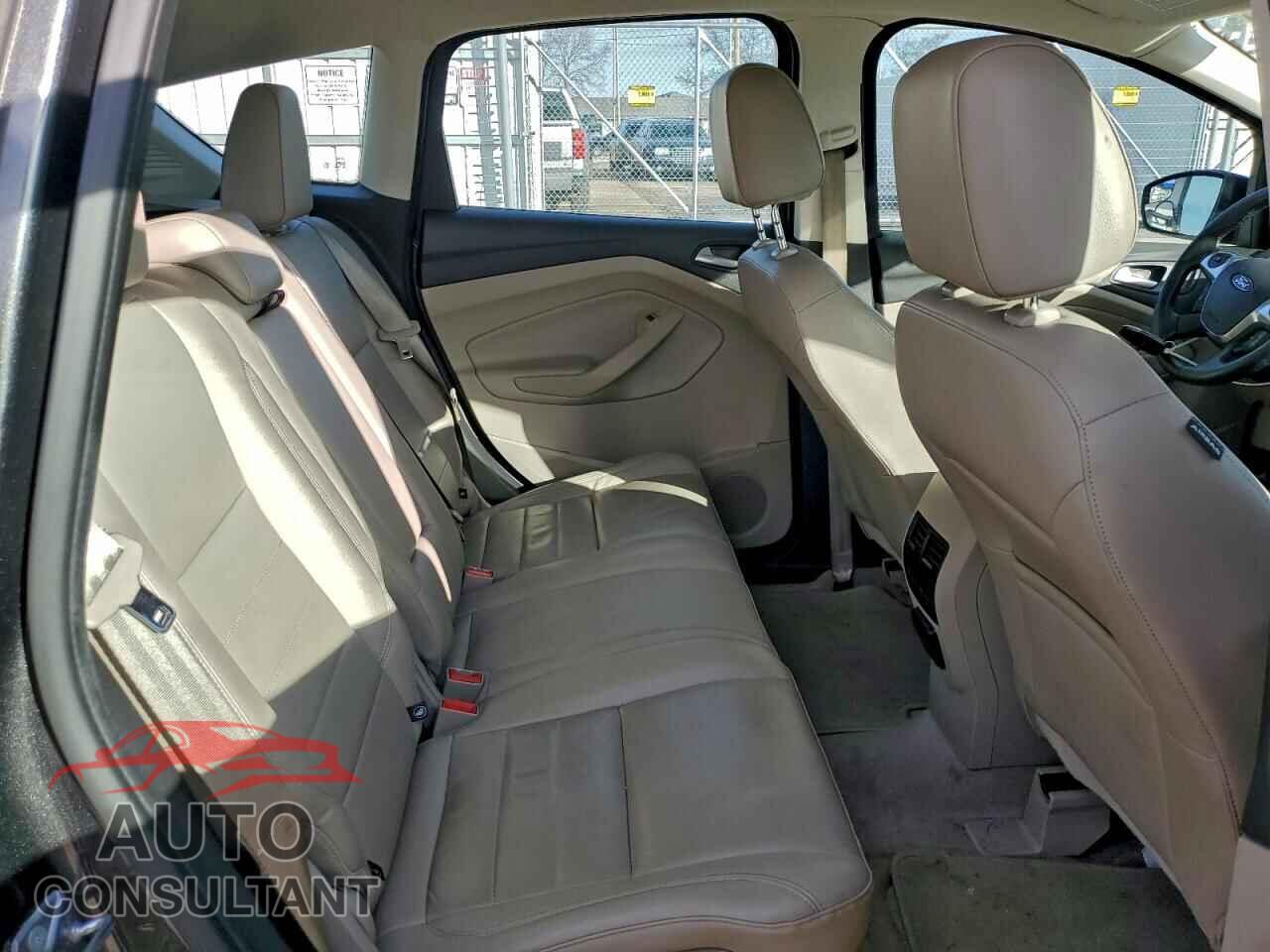 FORD CMAX 2016 - 1FADP5CU7GL115475