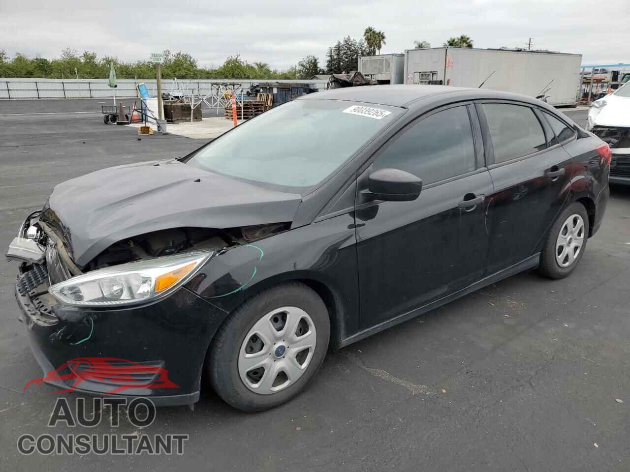 FORD FOCUS 2016 - 1FADP3E23GL246998