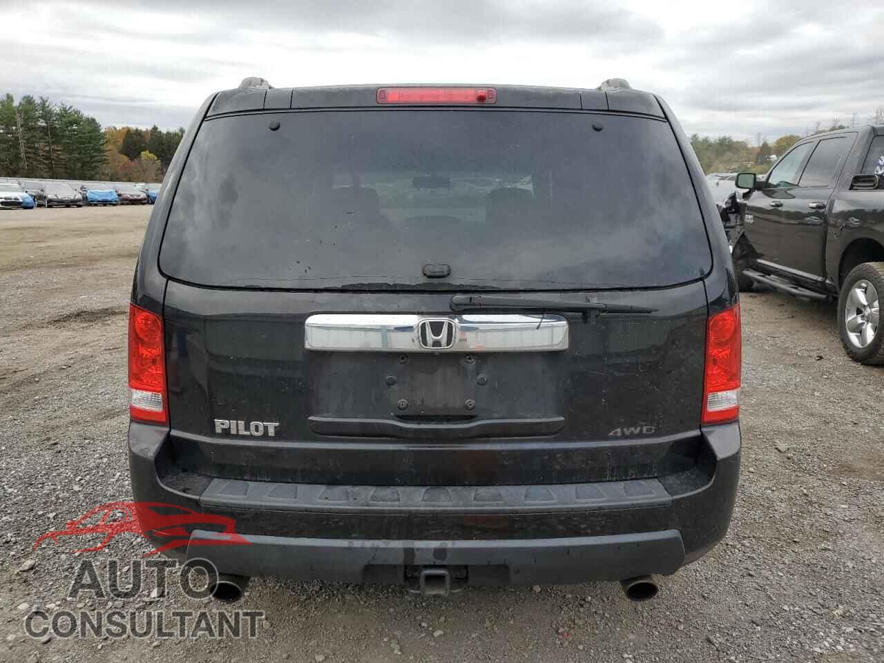 HONDA PILOT 2010 - 5FNYF4H61AB014106