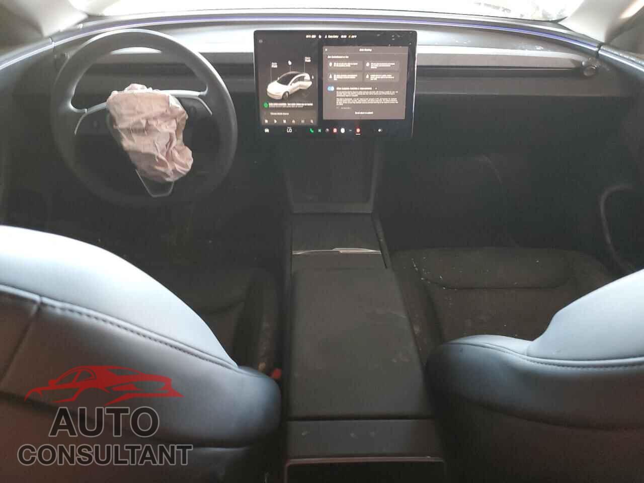 TESLA MODEL 3 2024 - 5YJ3E1EB8RF732101