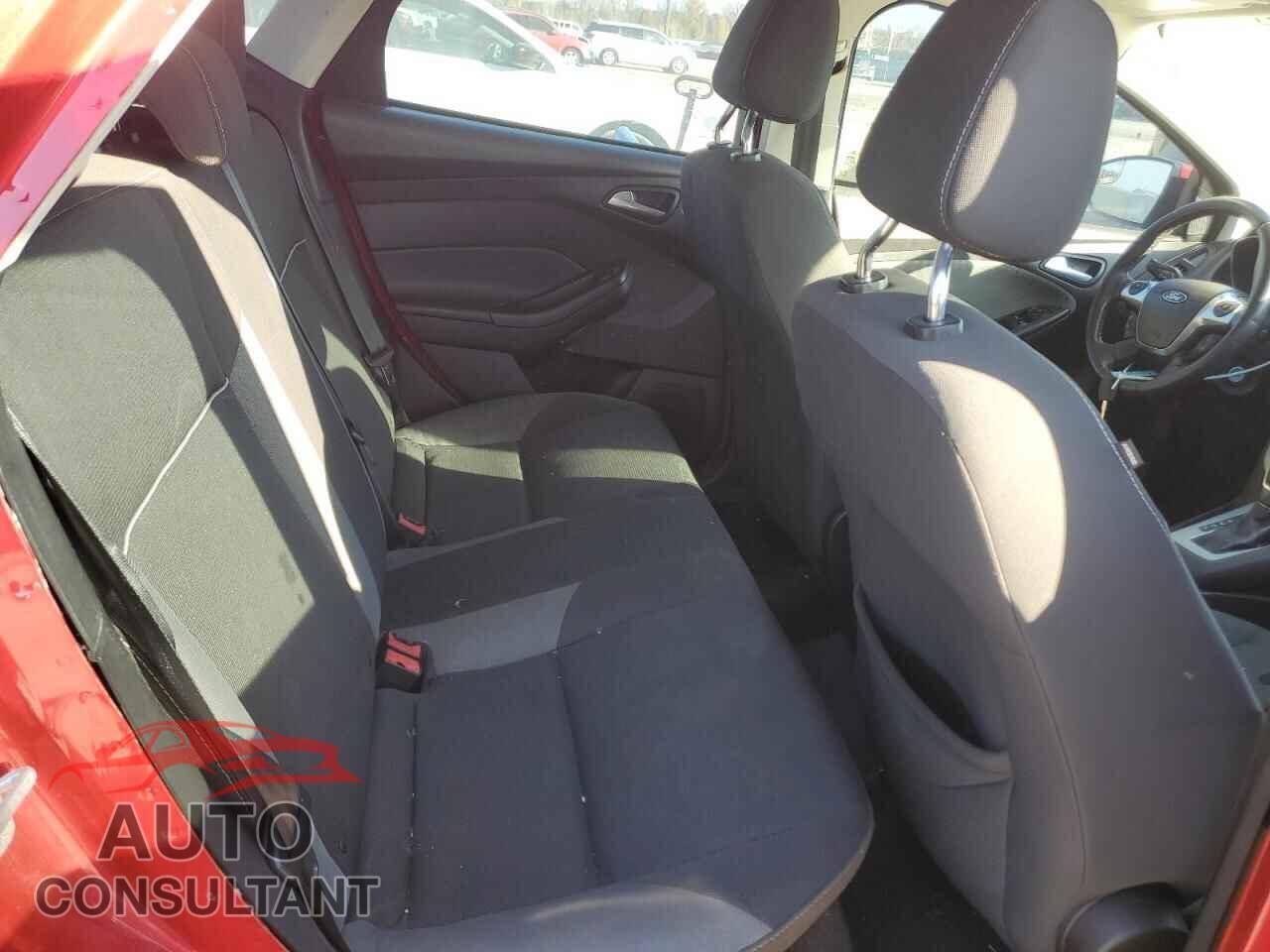 FORD FOCUS 2012 - 1FAHP3F28CL248658
