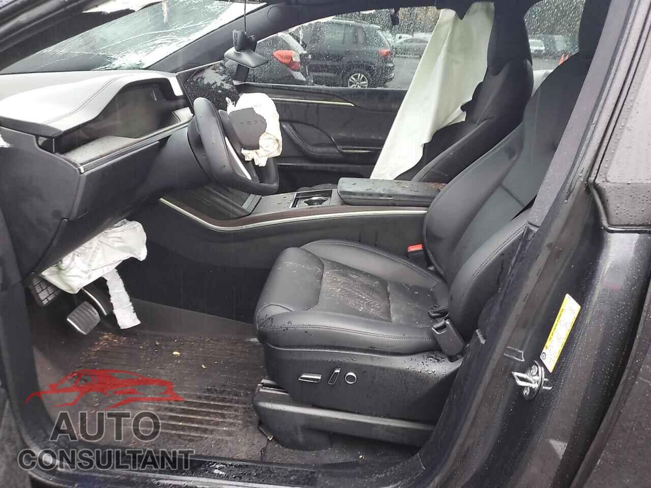 TESLA MODEL X 2024 - 7SAXCDE57RF452952