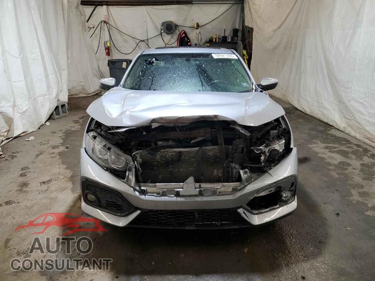HONDA CIVIC 2017 - 2HGFC3A56HH752811