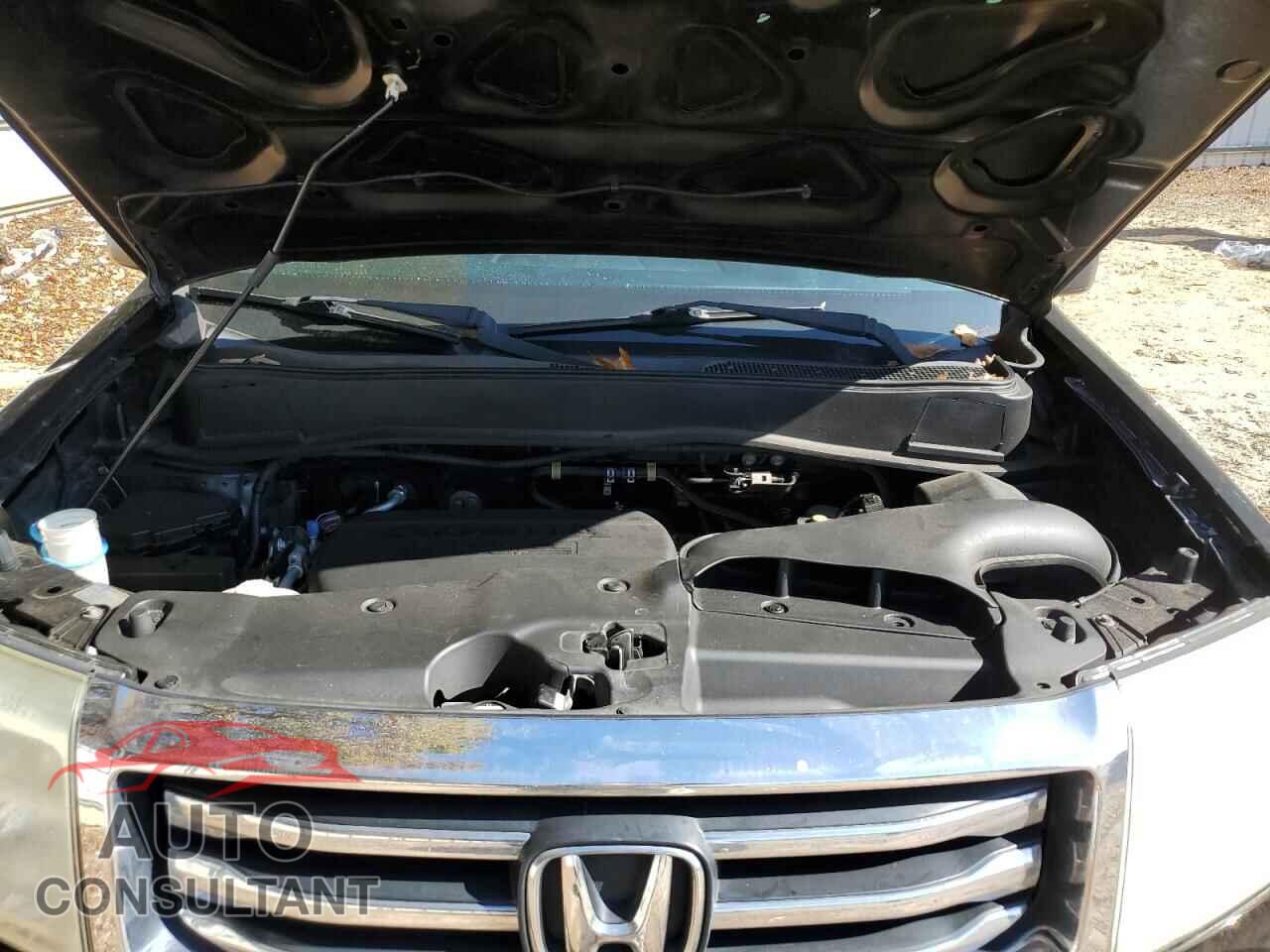 HONDA PILOT 2013 - 5FNYF3H29DB032106