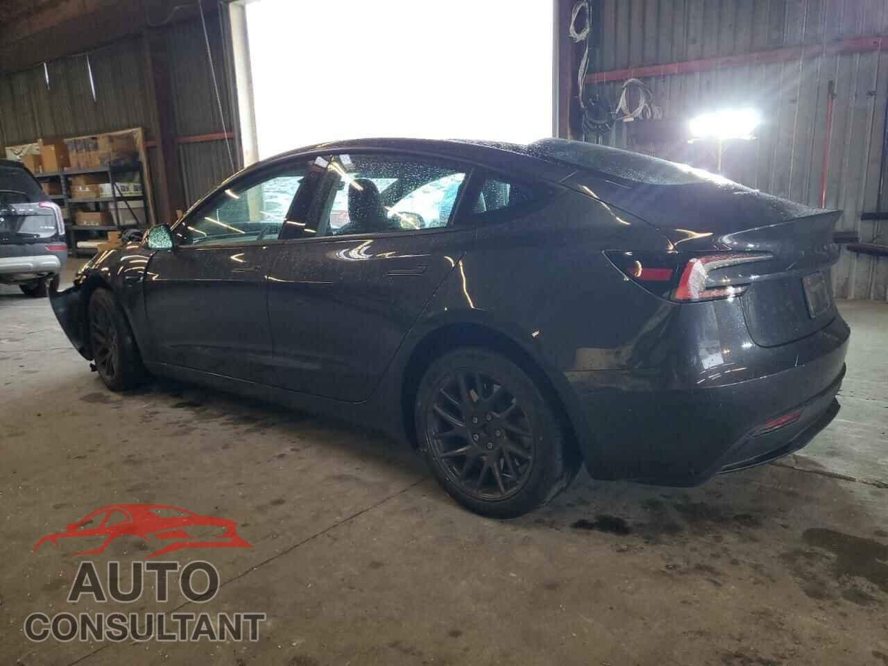 TESLA MODEL 3 2024 - 5YJ3E1EA7RF757689