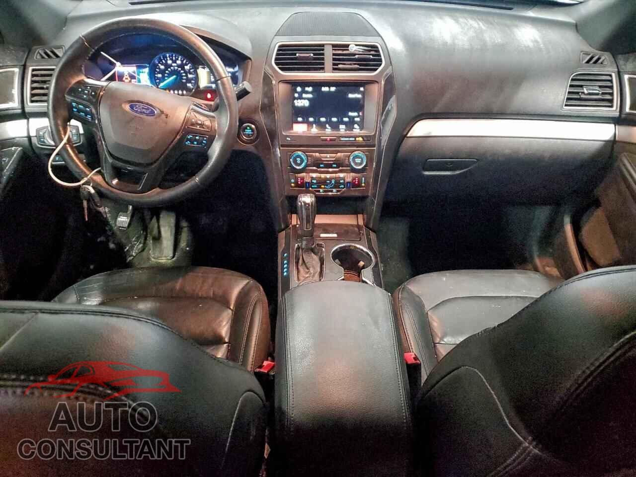 FORD EXPLORER 2017 - 1FM5K8D8XHGD89131