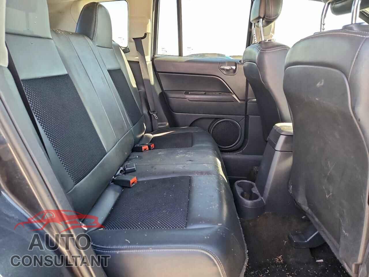 JEEP COMPASS 2014 - 1C4NJCBAXED666633