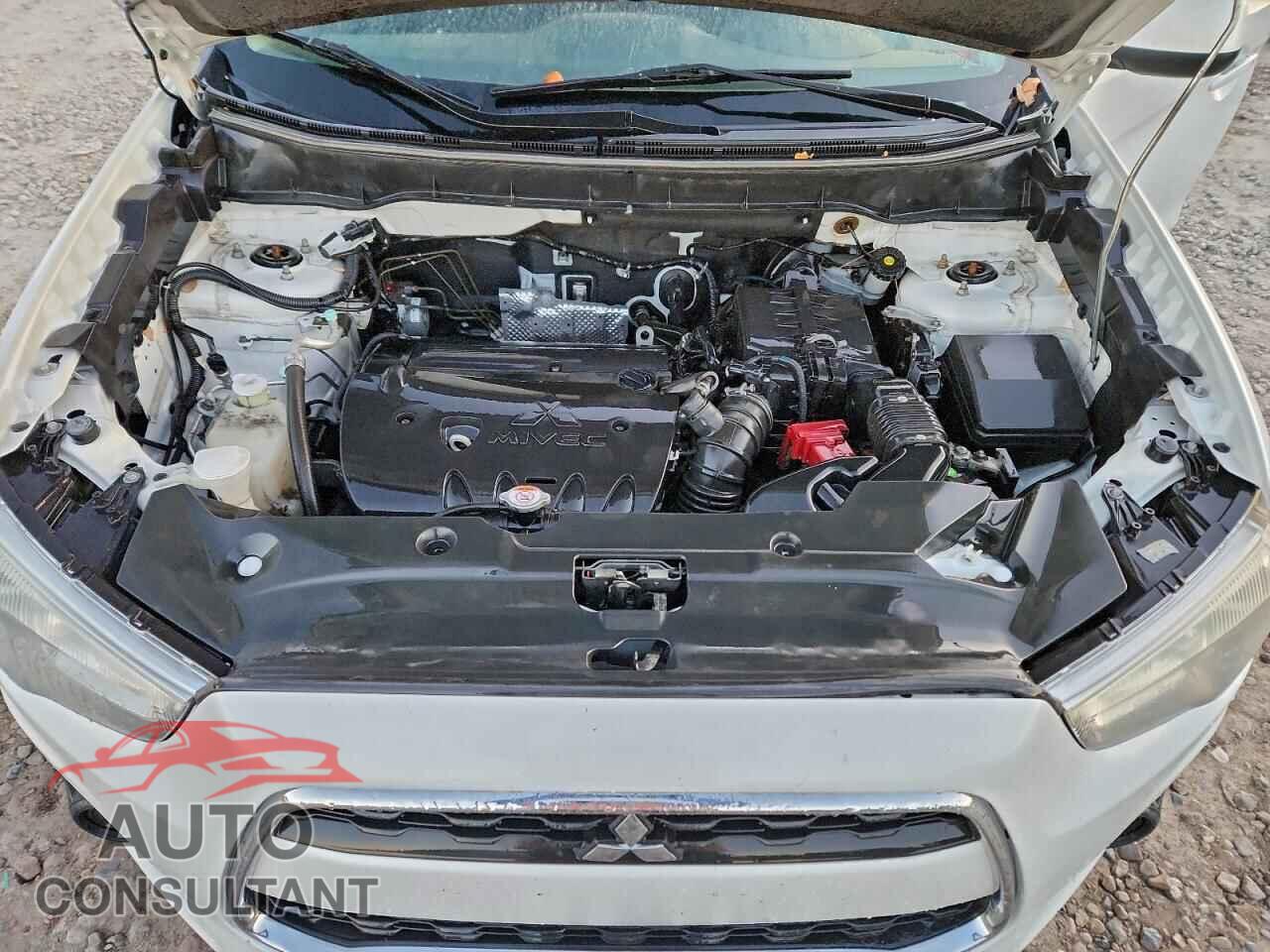 MITSUBISHI OUTLANDER 2015 - 4A4AR3AU2FE015049