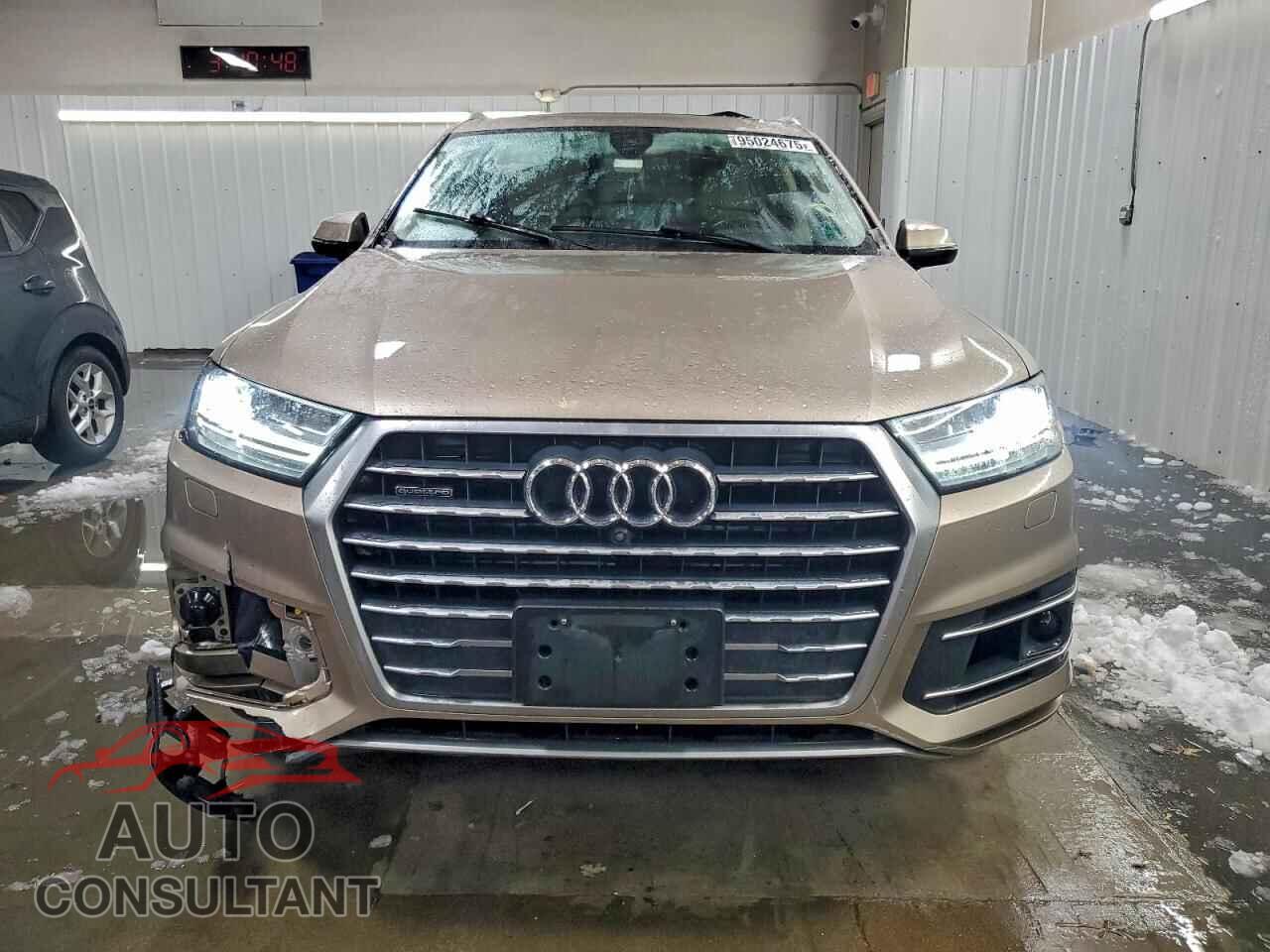 AUDI Q7 2018 - WA1VAAF70JD054982