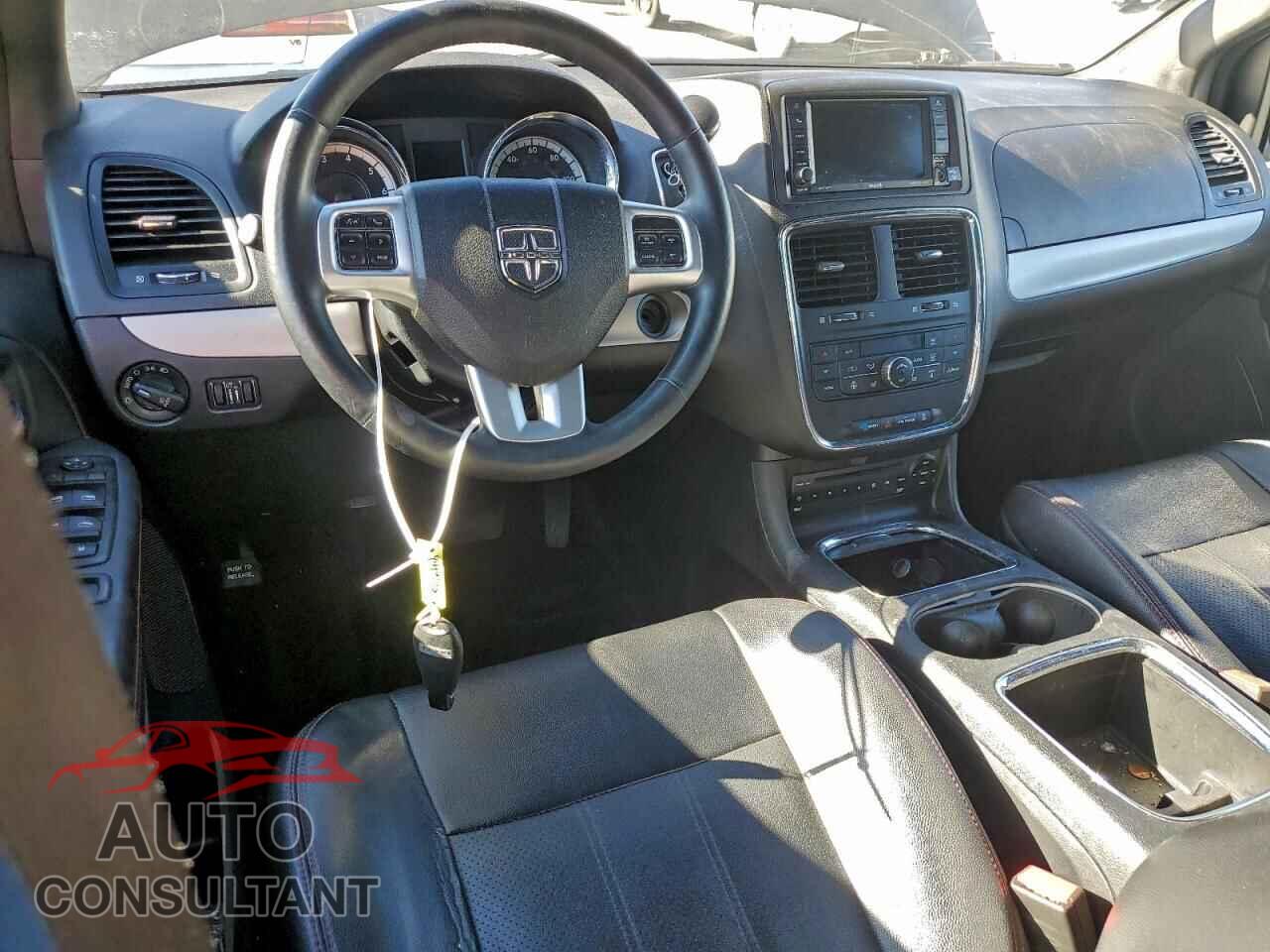 DODGE CARAVAN 2015 - 2C4RDGEG9FR586321