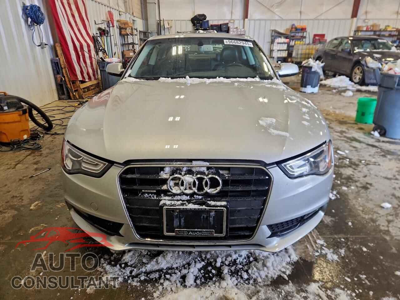 AUDI A5 2014 - WAULFAFR8EA013505