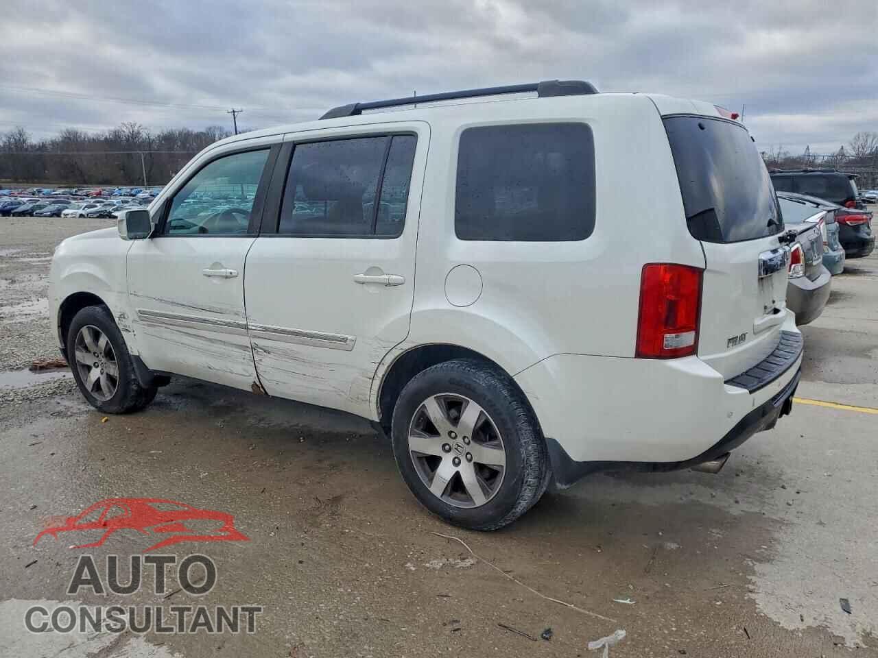 HONDA PILOT 2013 - 5FNYF4H9XDB005340