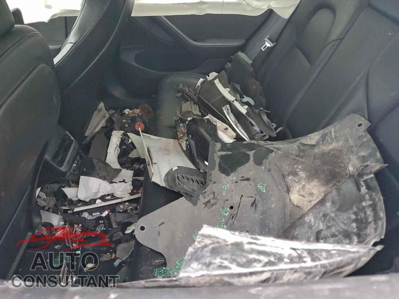 TESLA MODEL 3 2018 - 5YJ3E1EA6JF157475