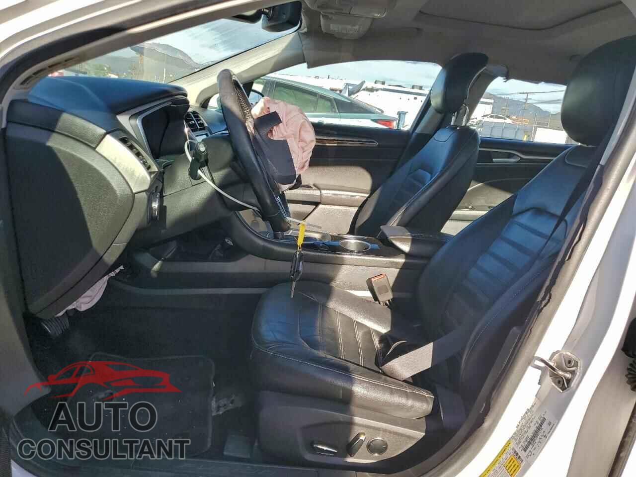 FORD FUSION 2013 - 3FA6P0LU8DR157159