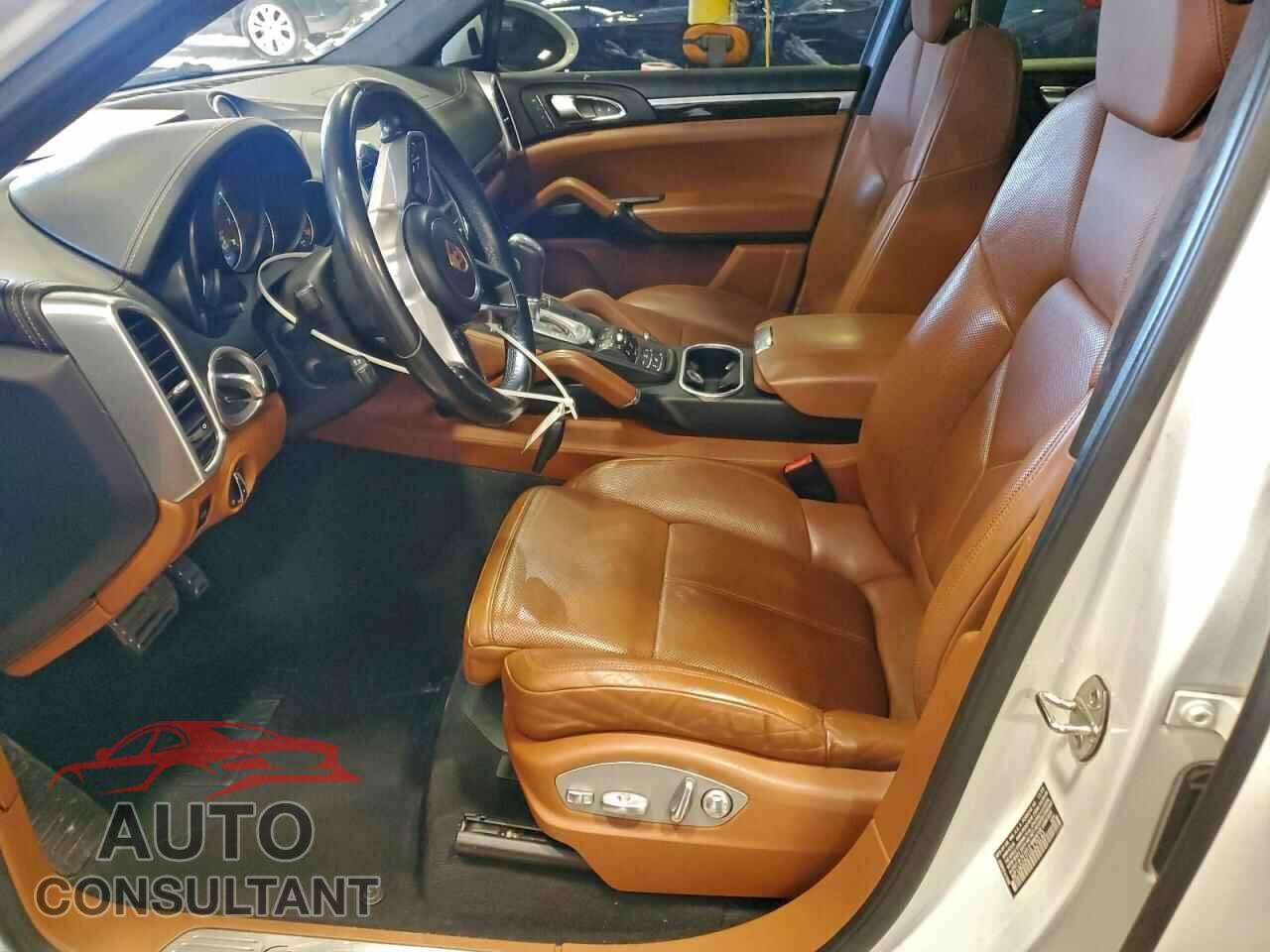 PORSCHE CAYENNE 2016 - WP1AD2A21GLA79142