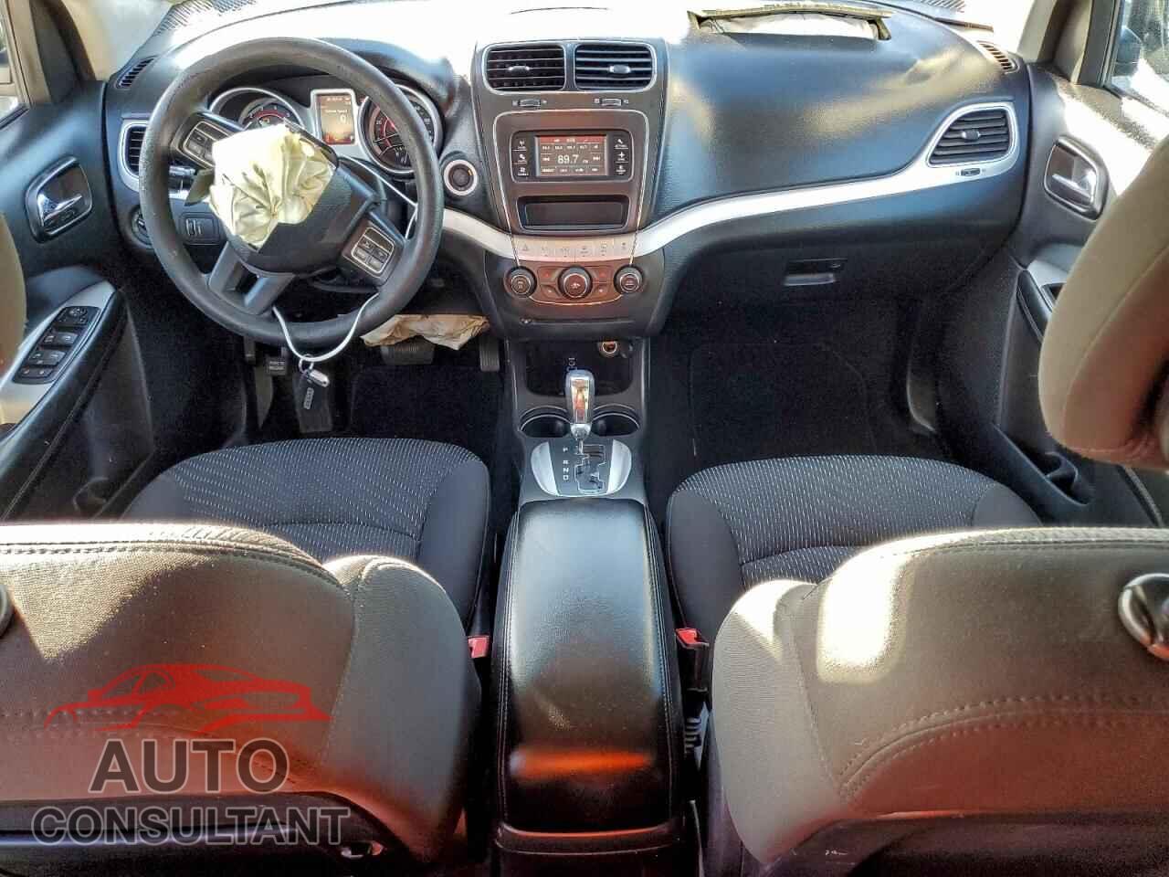 DODGE JOURNEY 2017 - 3C4PDCBG2HT510654