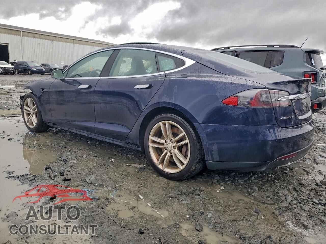 TESLA MODEL S 2014 - 5YJSA1H17EFP52490