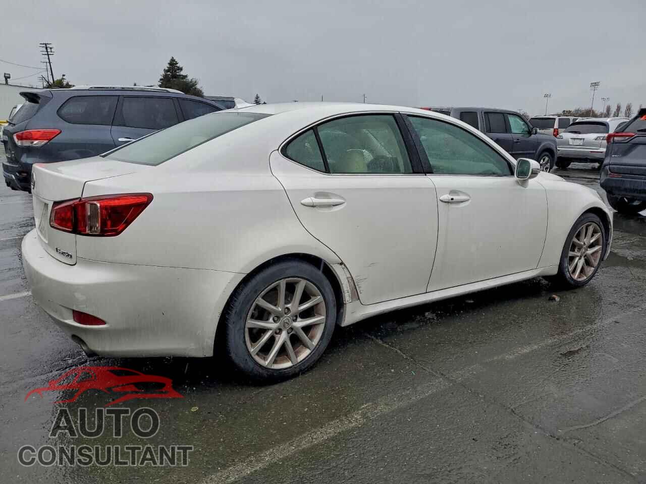 LEXUS IS 2011 - JTHBF5C28B5129609