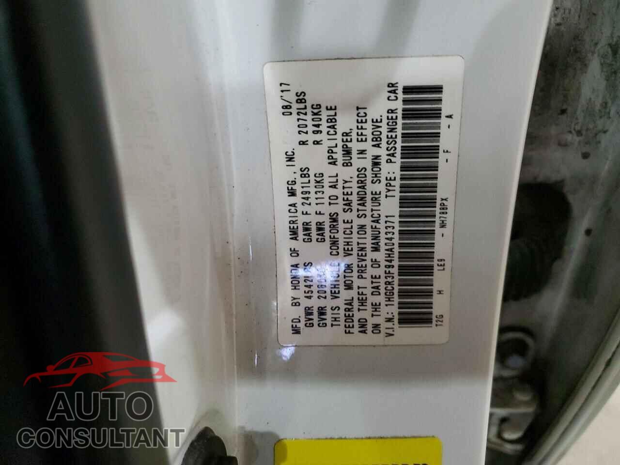 HONDA ACCORD 2017 - 1HGCR3F94HA043371