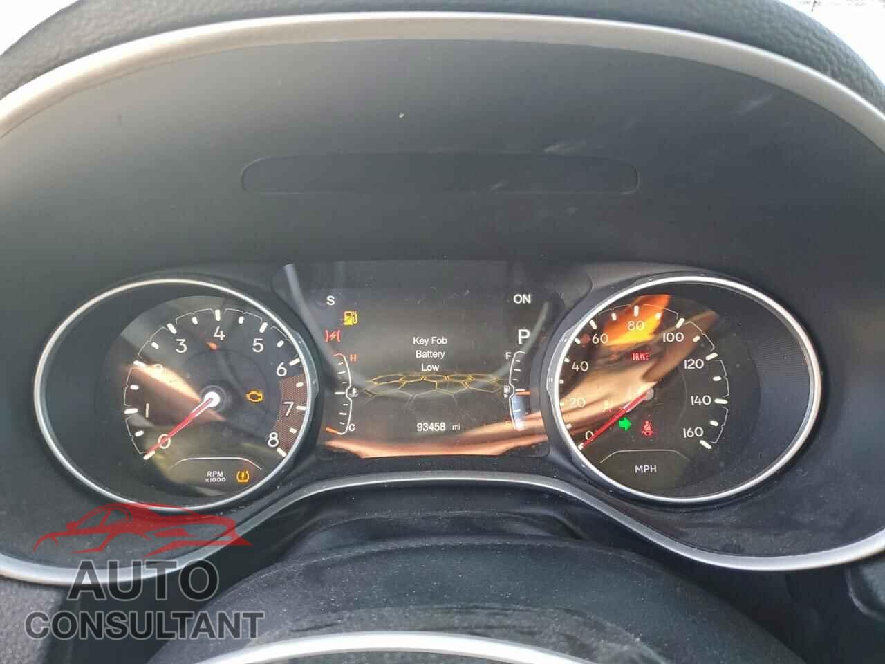 JEEP COMPASS 2019 - 3C4NJDCB3KT842330