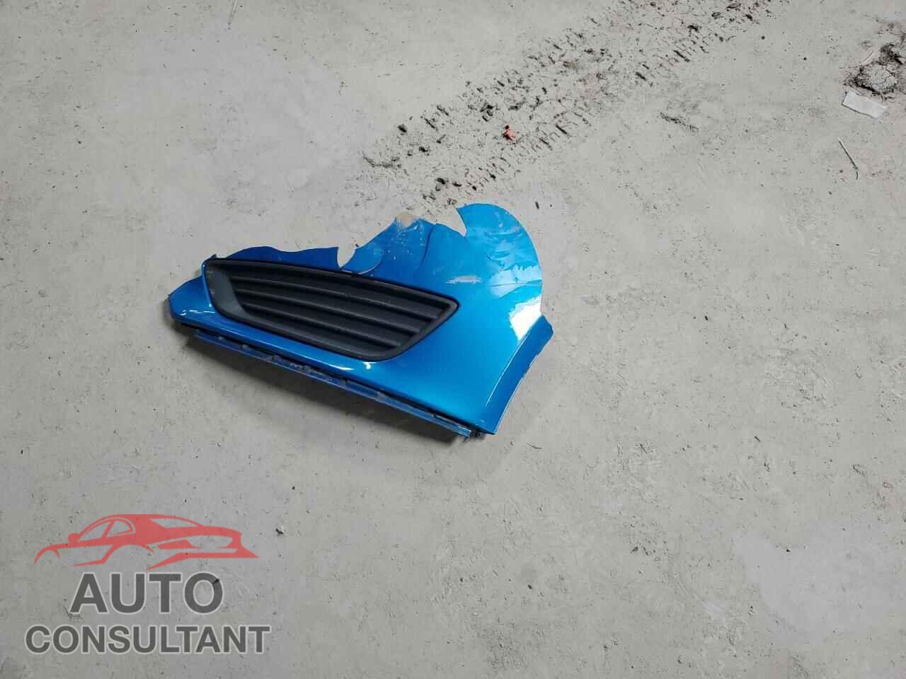 FORD FOCUS 2017 - 1FADP3F25HL227885