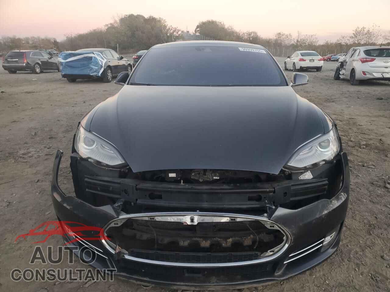 TESLA MODEL S 2016 - 5YJSA1E48GF123192