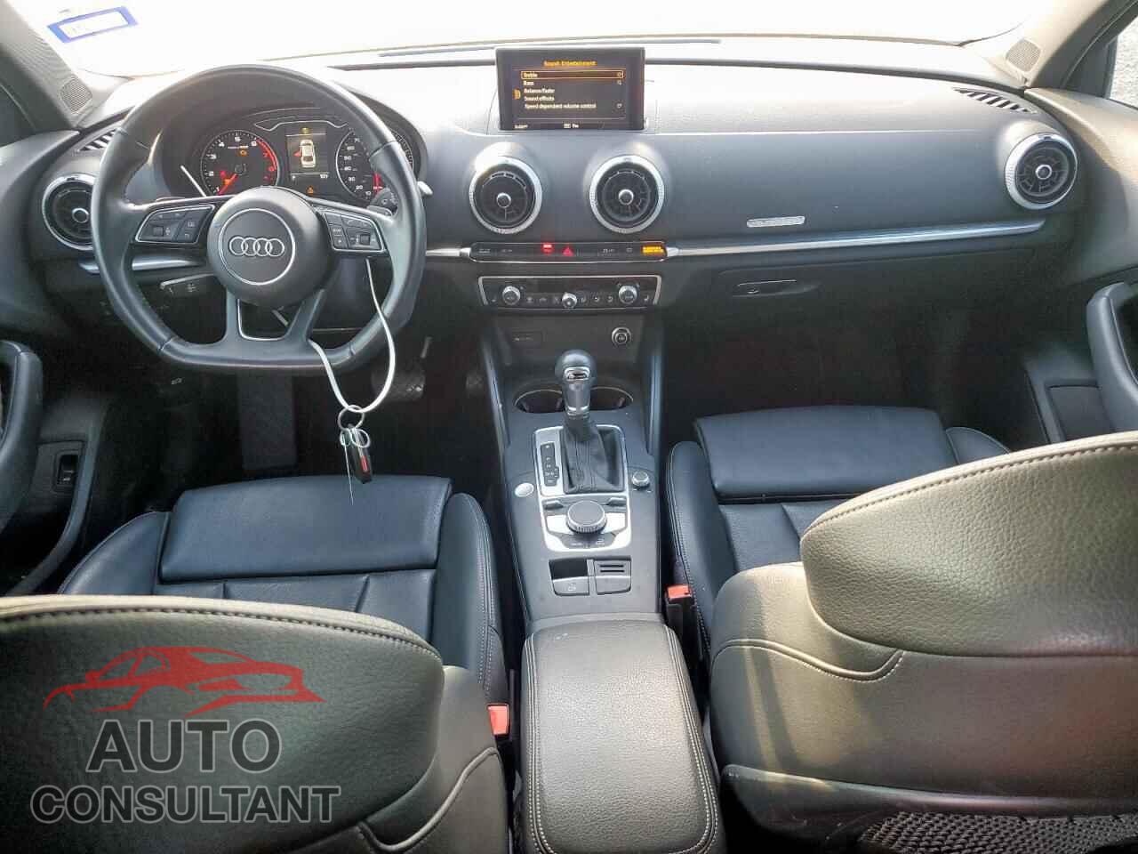 AUDI A3 2020 - WAUBEGFF9LA089299