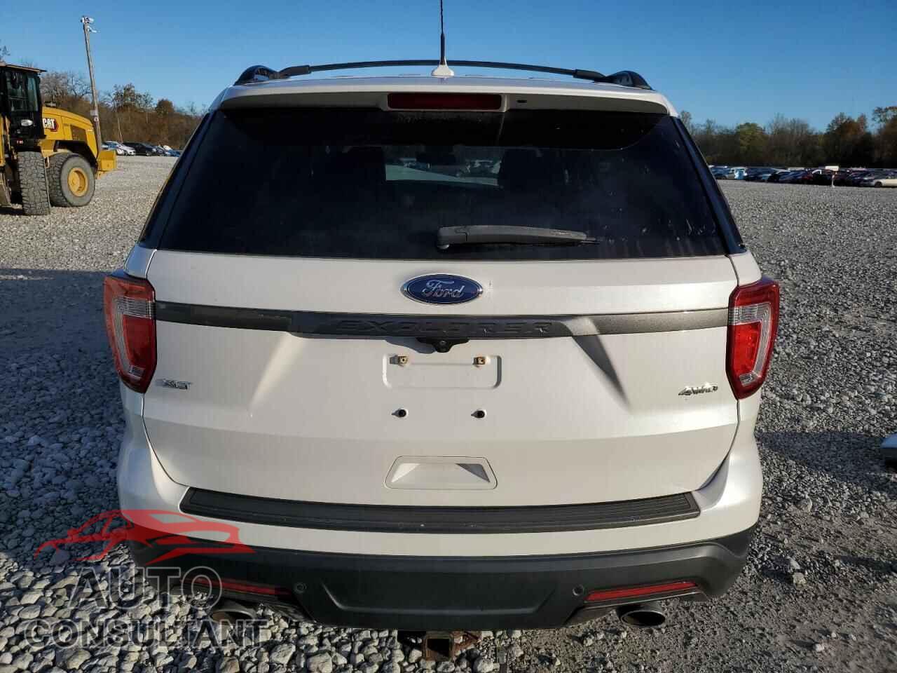 FORD EXPLORER 2018 - 1FM5K8D87JGB07100